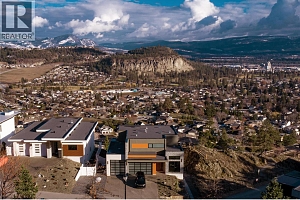 761 Highpointe Lane - Photo 39