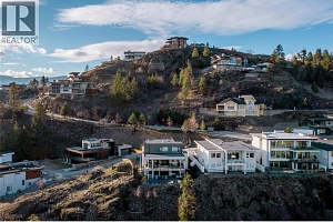 761 Highpointe Lane - Photo 41