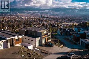 761 Highpointe Lane - Photo 42