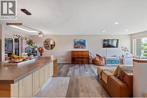 1525 Hollywood Road S - Photo 11