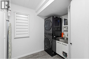 1525 Hollywood Road S - Photo 23