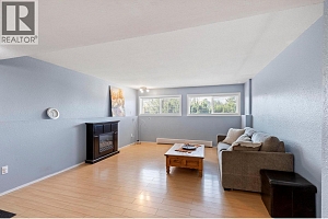 1525 Hollywood Road S - Photo 29