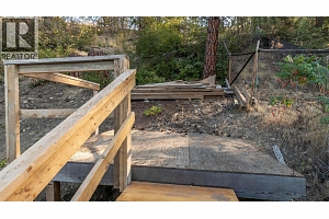 1525 Hollywood Road S - Photo 38