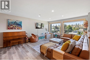 1525 Hollywood Road S - Photo 4