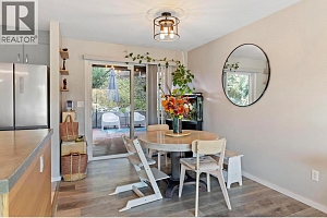 1525 Hollywood Road S - Photo 8