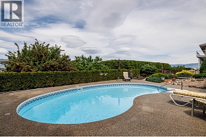 370 Sandpiper Street - Photo 32