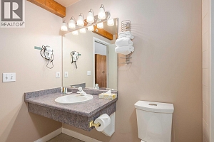 5275 Big White Road Unit# 212 - Photo 10