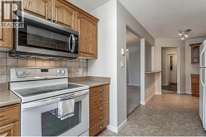 303 Whitman Road Unit# 307 - Photo 7