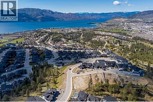 1642 Touriga Place - Photo 16