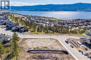 1642 Touriga Place - Photo 2