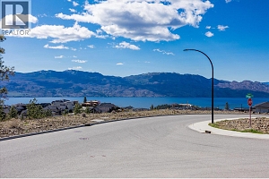 1642 Touriga Place - Photo 21