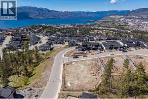 1642 Touriga Place - Photo 9