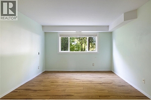 1045 Sutherland Avenue Unit# 115B - Photo 11