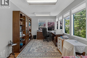 832 Montigny Road - Photo 23