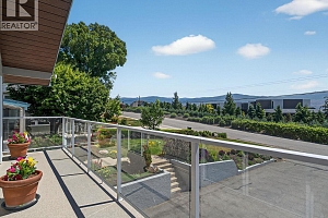 832 Montigny Road - Photo 3