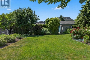 832 Montigny Road - Photo 34