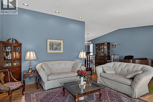 832 Montigny Road - Photo 9