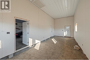 6619 Highway 97A Highway N - Photo 22