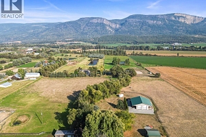 6619 Highway 97A Highway N - Photo 6