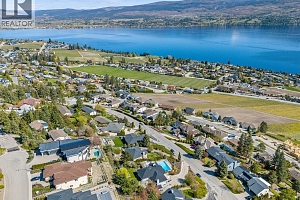 1312 Menu Road - Photo 4