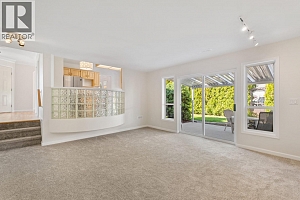 398 McTavish Road - Photo 10