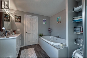 8508 Clerke Road Unit# 34 - Photo 12