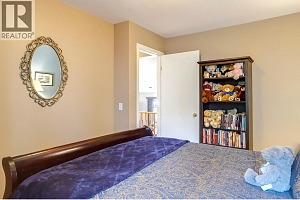 4712 Valleyview Place - Photo 50