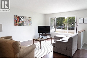 792 Dehart Avenue - Photo 3