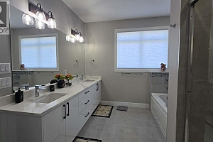 2852 Canyon Crest Drive - Photo 25