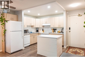 240 Hollywood Road N Unit# 304 - Photo 4