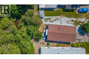 1881 Boucherie Road Unit# 28 - Photo 22