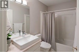 980 DILWORTH Drive Unit# 16 - Photo 21