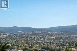 980 DILWORTH Drive Unit# 16 - Photo 8