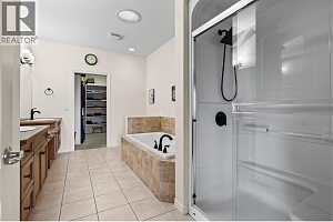 4100 Gallaghers Parkland Unit# 2 - Photo 18