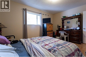 1911 Cross Road - Photo 22