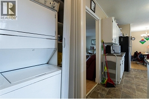 1911 Cross Road - Photo 28