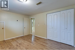 1911 Cross Road - Photo 41