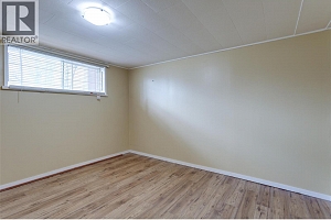 1911 Cross Road - Photo 45