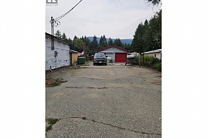 5851 33 Highway Lot# 25 - Photo 4