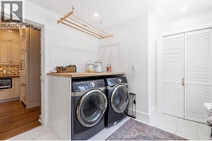 1001 Lawrence Avenue - Photo 16