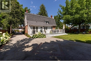 1001 Lawrence Avenue - Photo 32