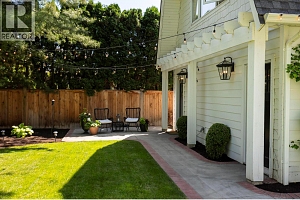 1001 Lawrence Avenue - Photo 37