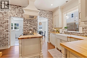 1001 Lawrence Avenue - Photo 6