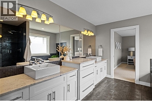 404 Quilchena Crescent - Photo 44