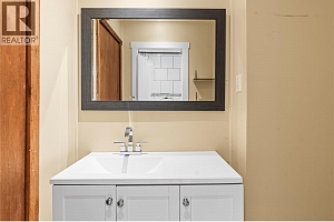 1961 Vernon Street - Photo 29