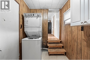 1961 Vernon Street - Photo 32