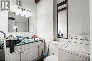 1961 Vernon Street - Photo 40