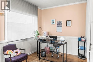 1961 Vernon Street - Photo 6