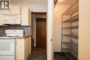 1086 Raymer Avenue - Photo 10