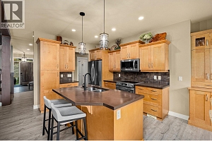 2551 Paramount Drive - Photo 13